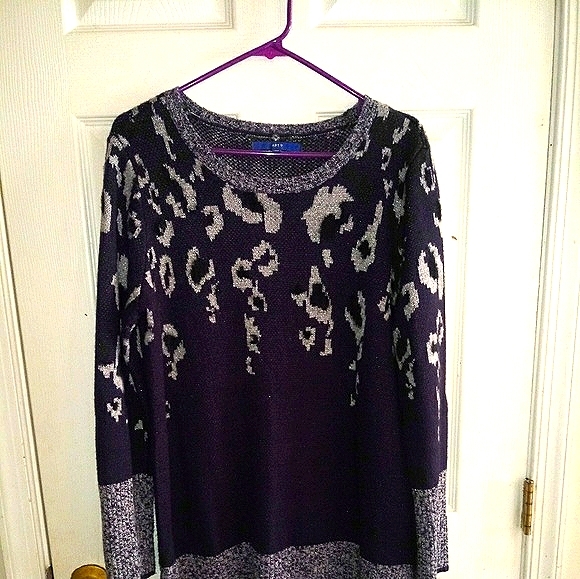 Apt. 9 Sweater - Picture 2 of 3